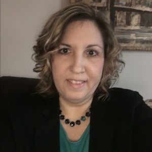 Meet your Posher, Angela